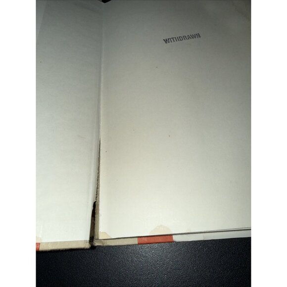 2034: A Novel of the Next World War Hardcover By Ackerman Elliot EX LIBRARY - Picture 5 of 9